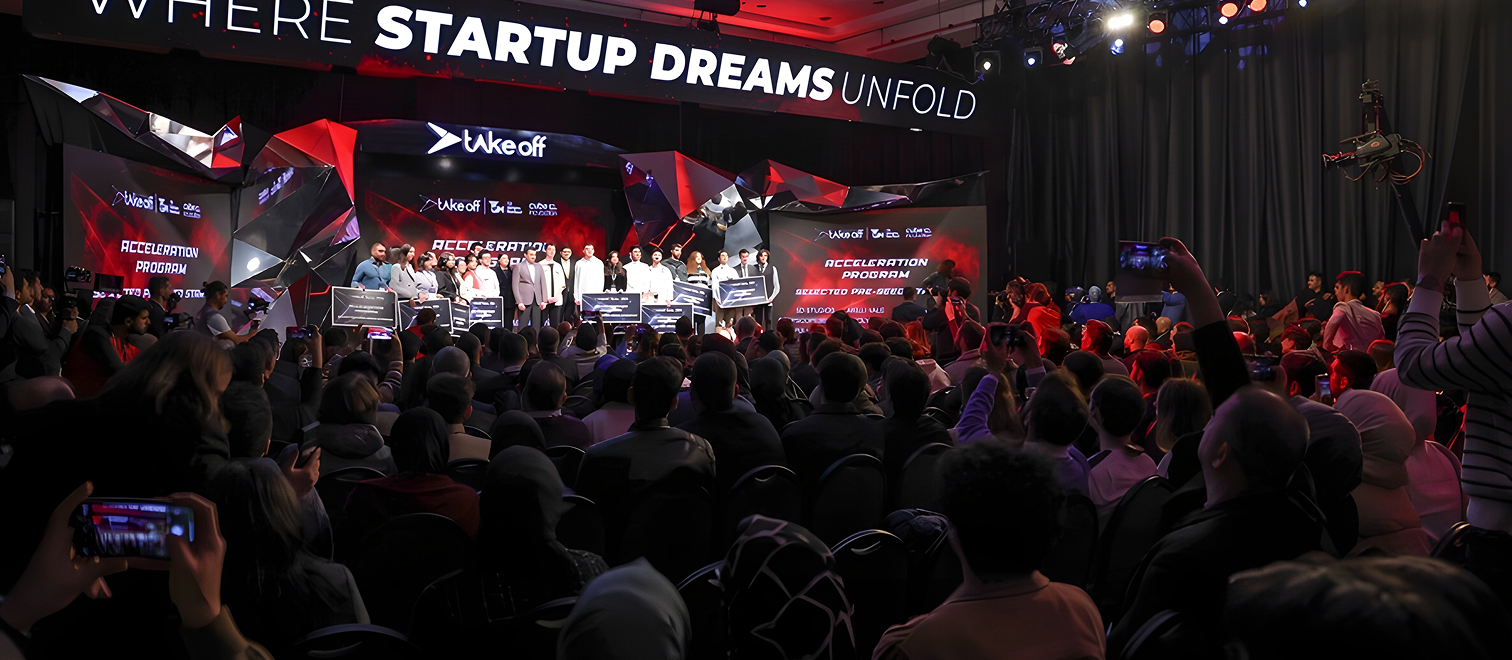 Igniting Global Innovation: The Entrepreneur's Roadmap to Disruptive Success